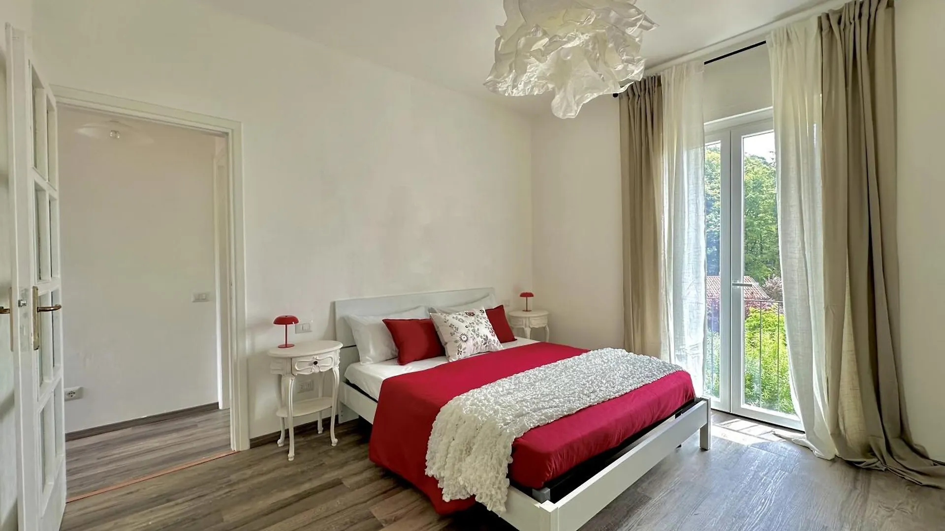 Apartment Faro Voltiano 5 Stelle Villa Elegante Wifi Brunate